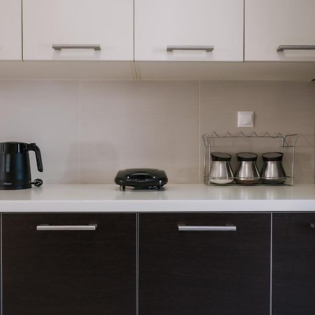 Hb Modern Apartments Толон Экстерьер фото