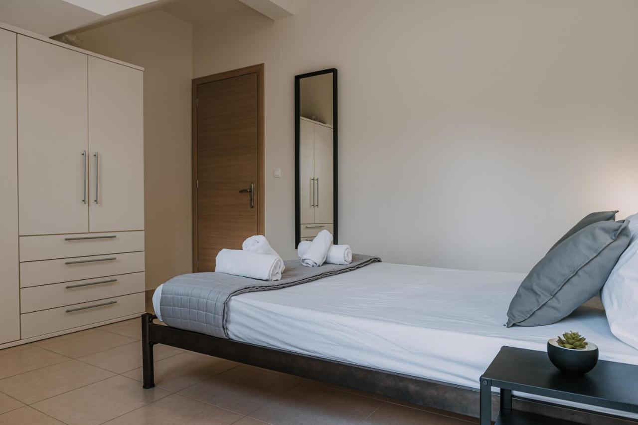 Hb Modern Apartments Толон Экстерьер фото